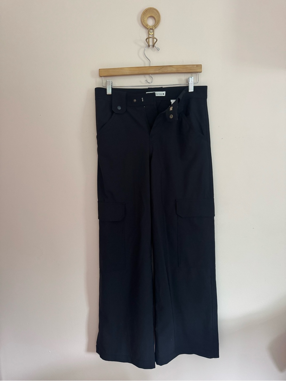 Zara Black Wide-Leg Cargo Trousers